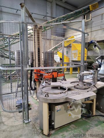 آلة التعبئة الأوتوماتيكية RUFFINI ROMOLO IMPILATRICI 401