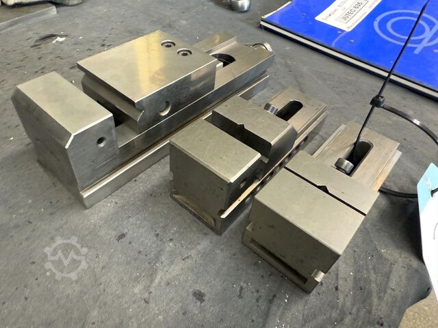 वाइसेज़ का स्टॉक Vises (3X) 