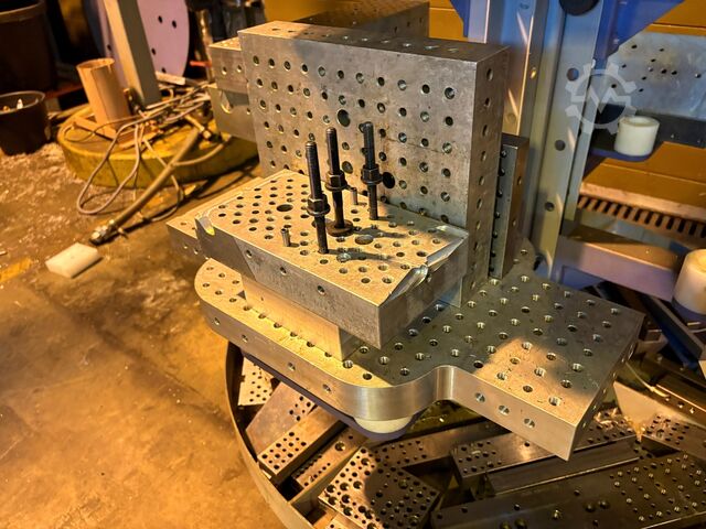 छोटे पुर्जों की घुमावदार रैक Carousel for small parts 