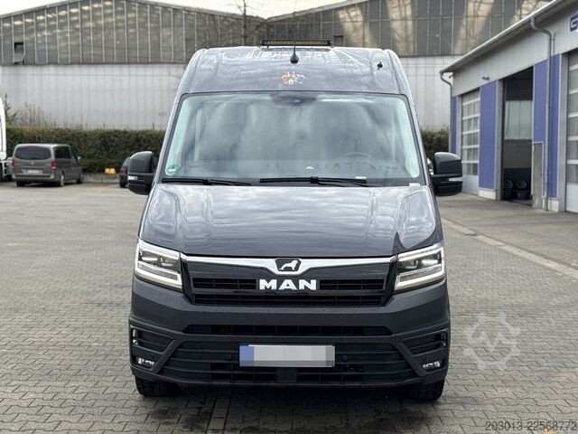 Autocaravana MAN TGE 3.180 Transporter Wohnwagenumbau