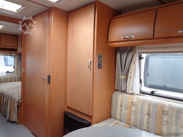 キャラバン LMC Favorit 495 E *Einzelbetten*