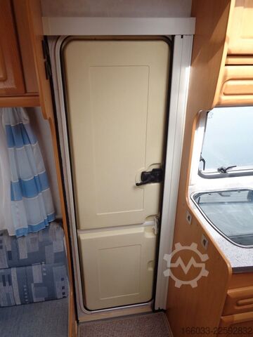 キャラバン WILK S5 490 UE *Einzelbetten*Vorzelt*Winterabdeckung*