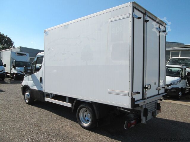 Kælivörubíll IVECO 35 C13*Carrier Kühlkoffer*Euro5*