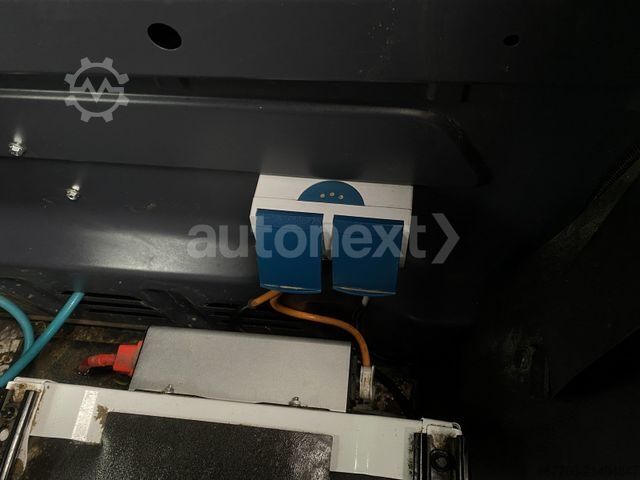 Βαν με ψηλή οροφή MERCEDES-BENZ Sprinter 519 V6 *WERKSTATT* AHK 3,0t+KAMERA+NAVI