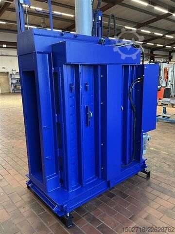 Máy ép kiện Strautmann PP1207