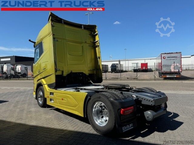 SZM tiêu chuẩn DAF XG 530 ,RETARDER ,STANDCLIMA ,LEATHER ,ALCOA'S ...