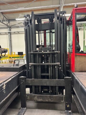 Side loader forklift Baumann BGX 60/14/55 TR