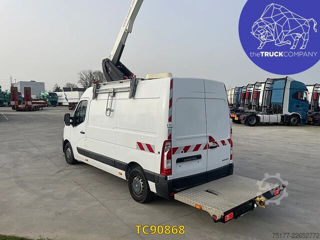  Renault Master 145.35 Nacelle