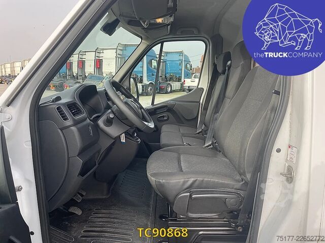 Hebebühne Renault Master 145.35 Nacelle