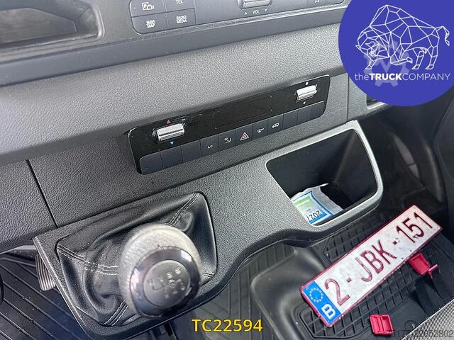 スーツケース Mercedes-Benz Sprinter 314 CDI BOX + LIFT