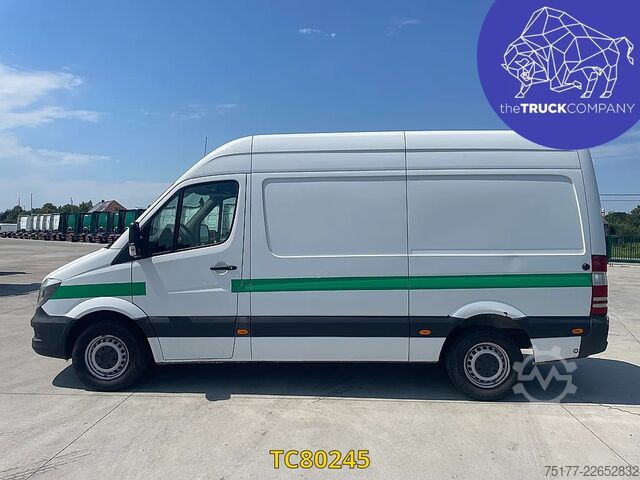 Furgão de painéis Mercedes-Benz Sprinter 316 37s 5p