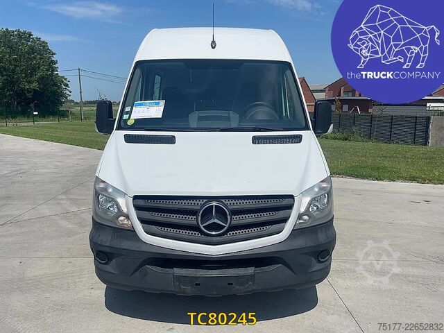 Furgão de painéis Mercedes-Benz Sprinter 316 37s 5p