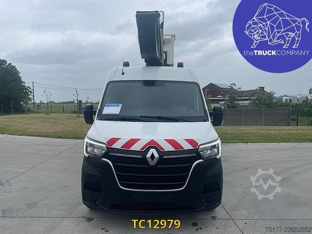 Plataforma elevadora Renault Master 145.35 klubb
