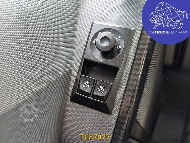 SZM tiêu chuẩn Renault T 520