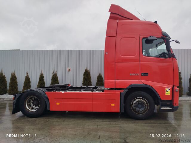 Standardni tegljač Volvo FH