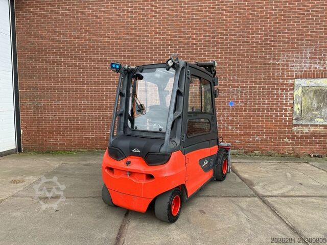 电动四轮叉车 Linde E35L-01
