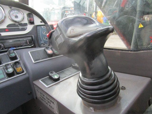 刚性伸缩臂叉装车 Manitou MLT 627 Turbo -6m - 2,7 Ton. mit hydraul. Schnellw