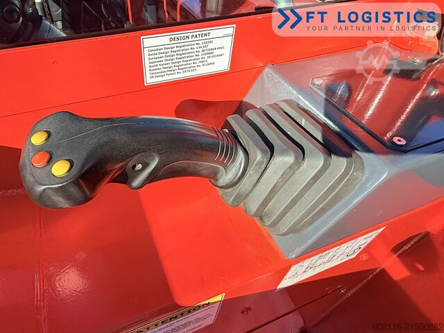 四向叉车 Combilift C3000GST GAS TRIPLEX 8300 FREE LIFT TOP1