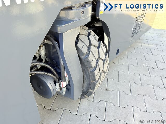 四向叉车 Combilift C3000GST GAS TRIPLEX 8300 FREE LIFT TOP1