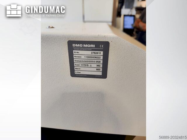 Centru de prelucrare verticală DMG CMX 800 V