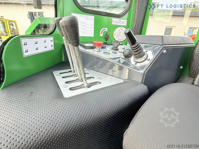 четирипосочен мотокар Combilift C5000XL / DIESEL / WIDE FORK POSITIONER