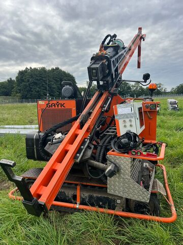 Hincador de pilotes Gayk HRE 4000 WS GPS