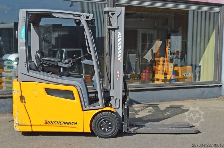 Xe nâng Jungheinrich EFG 216k