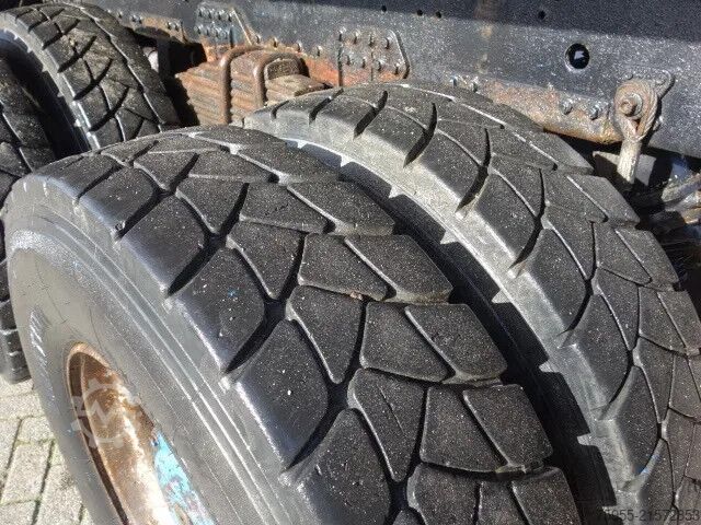 Самосвал MAN 35 414 8x6 manual fuelpump