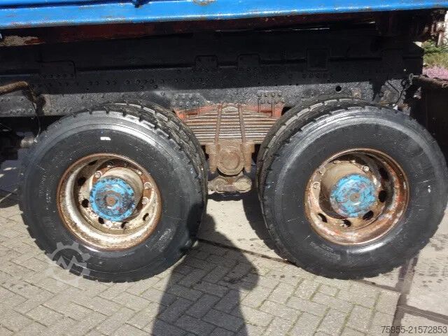 Самосвал MAN 35 414 8x6 manual fuelpump