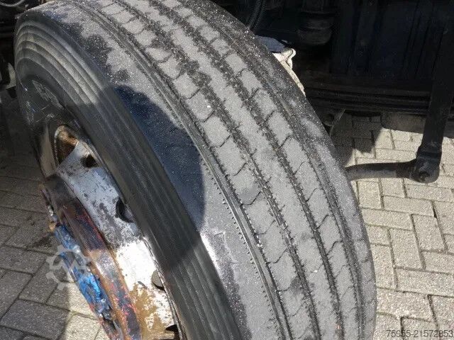 Самосвал MAN 35 414 8x6 manual fuelpump