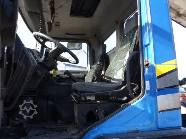 Самосвал MAN 35 414 8x6 manual fuelpump