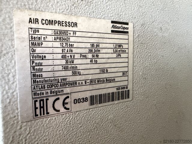 Kompresor śrubowy 30 kW Atlas Copco GA30VSD+ FF
