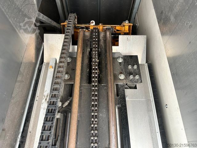 Skraldevogn DAF LF250 FA 4x2 Hutton  Papierschredder