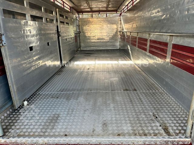 Kreaturvogn MERCEDES-BENZ Actros 1841 MP3 1.Stock Köstner Viehaufbau