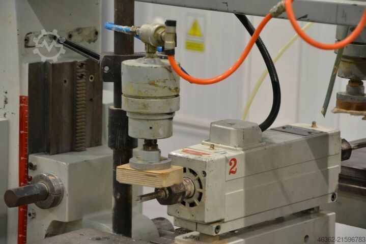 Oscillerende fler-spindel boremaskine Pade 