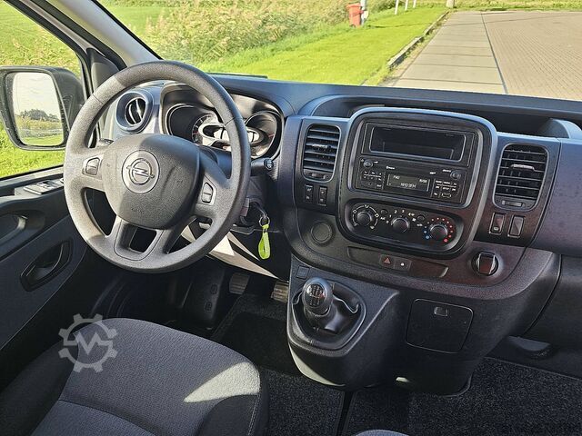 Personenvervoer OPEL VIVARO 1.6 L1H1 Kombi 9P Airco