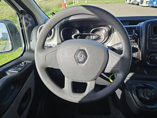 Transporte de passageiros RENAULT TRAFIC 1.6 DCI L1H1 Kombi 8-Pers AC