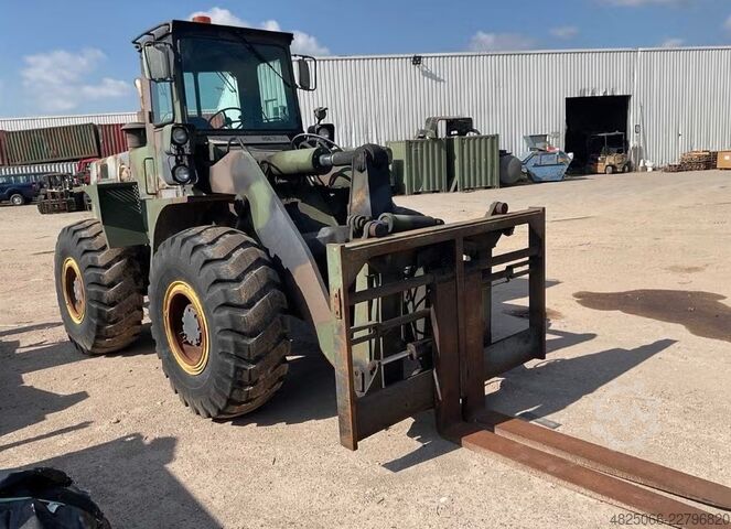 Yükleyici Dresser International M 10 A loader 1983