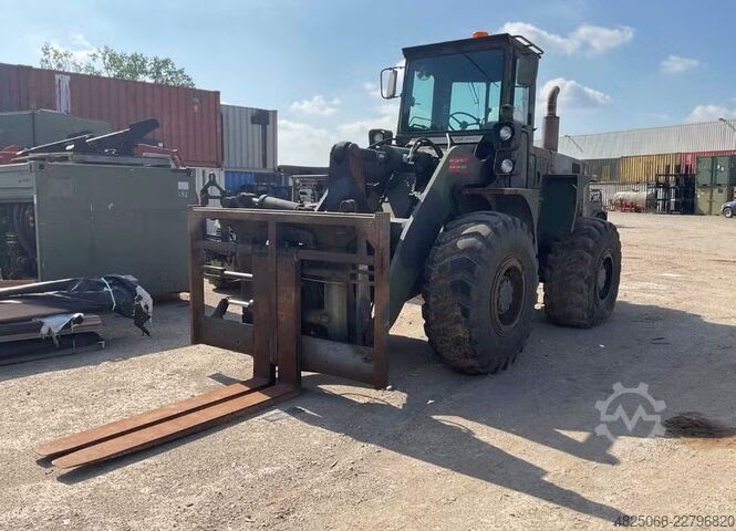 Yükleyici Dresser International M 10 A loader 1983