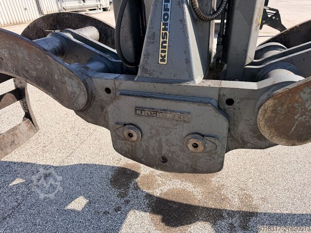 Manipuladora de materiales excavadora Caterpillar MH3024