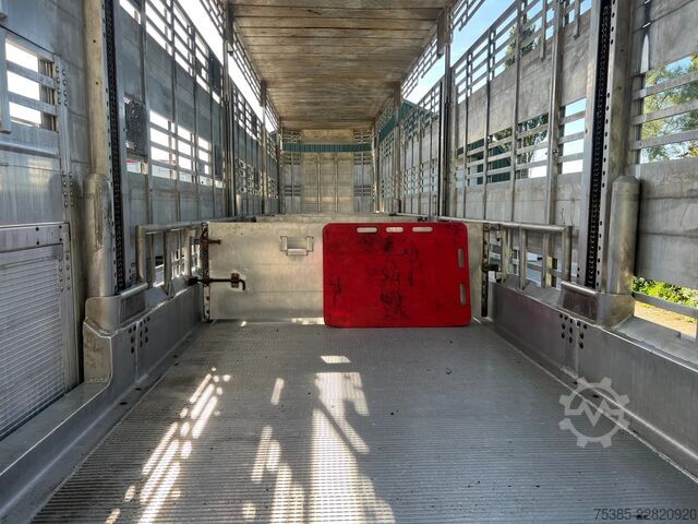 Transporte de gado Pezzaioli 1/2/3 Livestock Type 2 Perfect condition