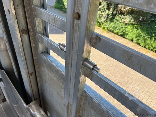Transporte de gado Pezzaioli 1/2/3 Livestock Type 2 Perfect condition
