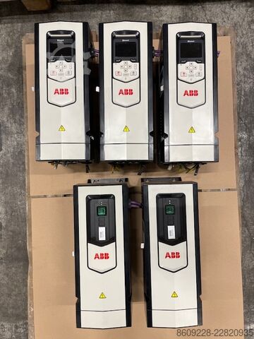 Valdymo blokas ABB ACS880-01-025A-3 Frequency Converter 400V 25A – 14 pcs