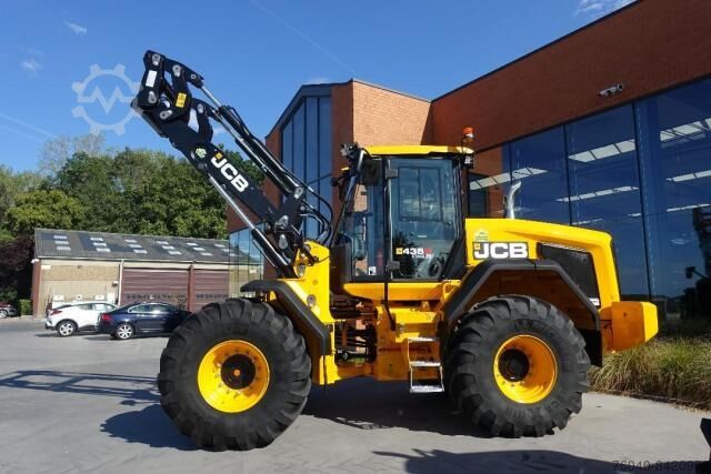 Tekerlekli yükleyici JCB 435 S Agri High Lift 282 CV