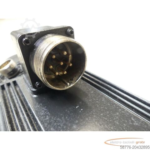 Indramat engine Indramat MAC090C-1-GD-1-B/110-A-2/-I01250/SO13 Motor SN: MAC090-42934