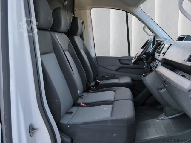 ون پَنِل VW Crafter Kasten MR3640mm+Hoch 3,5t*R-Kam Klima