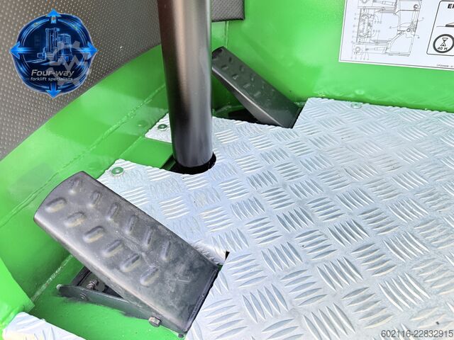  Combilift C4000 GAS DUPLEX 4050 WIDE POSITIONER