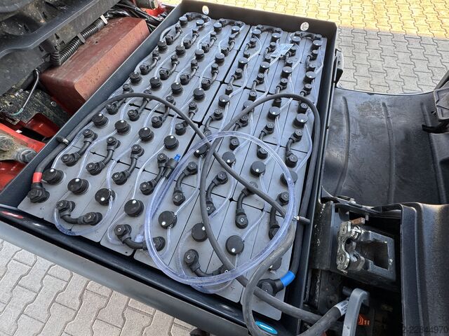  Linde E25 + Ladegerät NEU 80100--EK