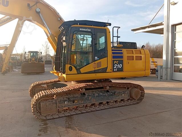  Komatsu PC210LC-11E0