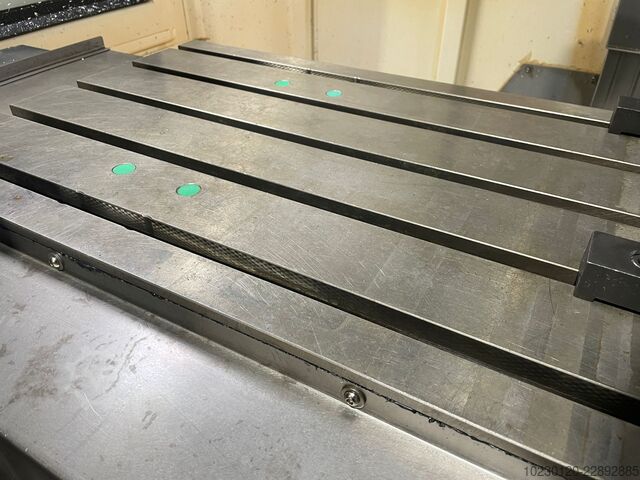 Vertikalni cnc obradni centar TBI VC 1060 Smart Mill New Line